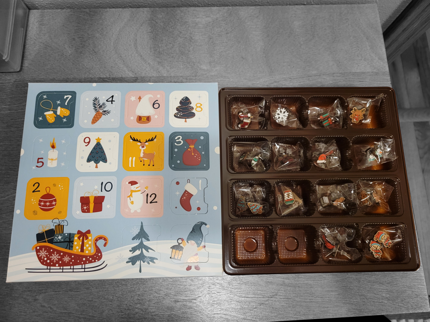 12 Days of Earrings Advent Calendar