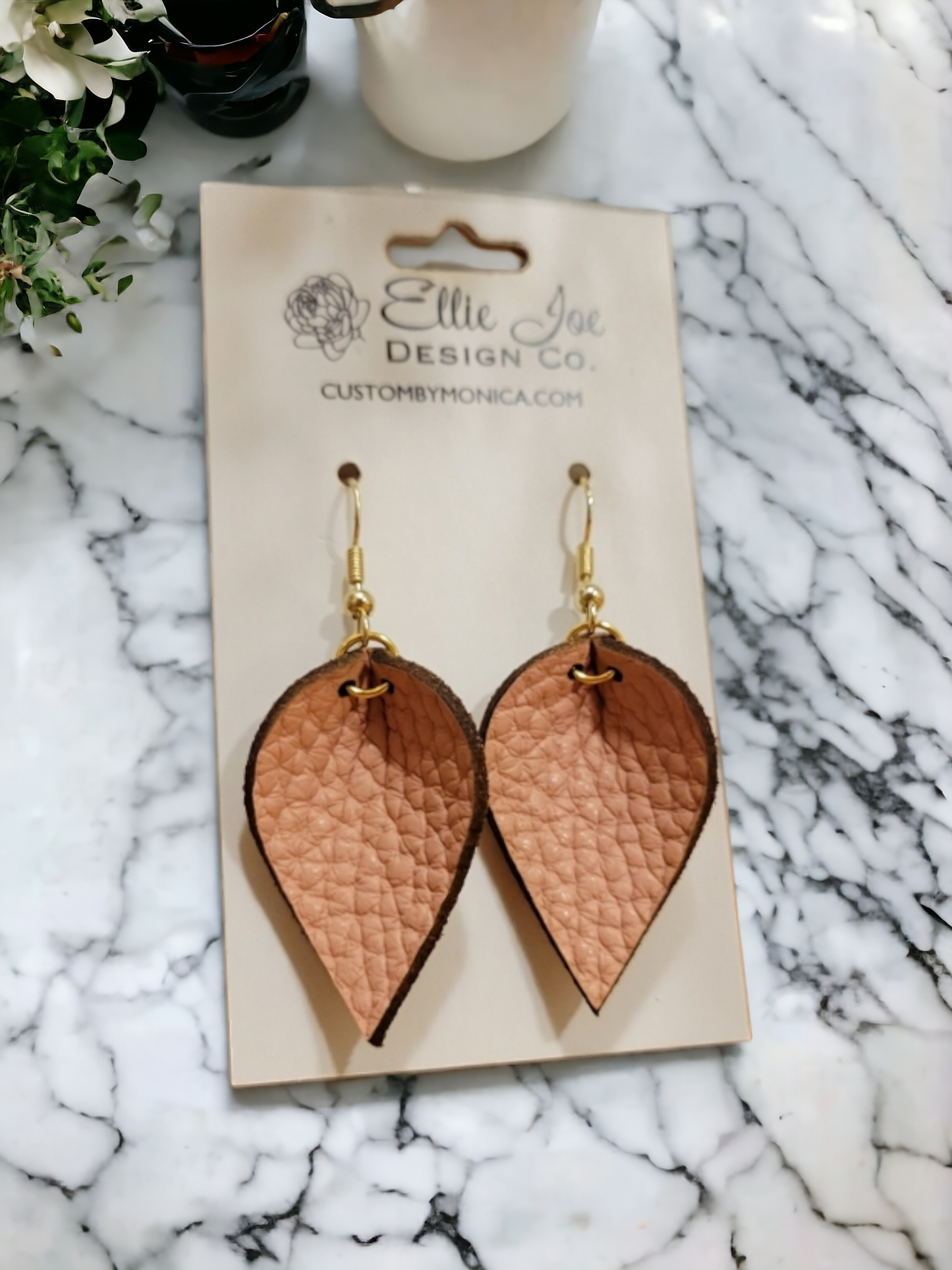 Pepin Dangles