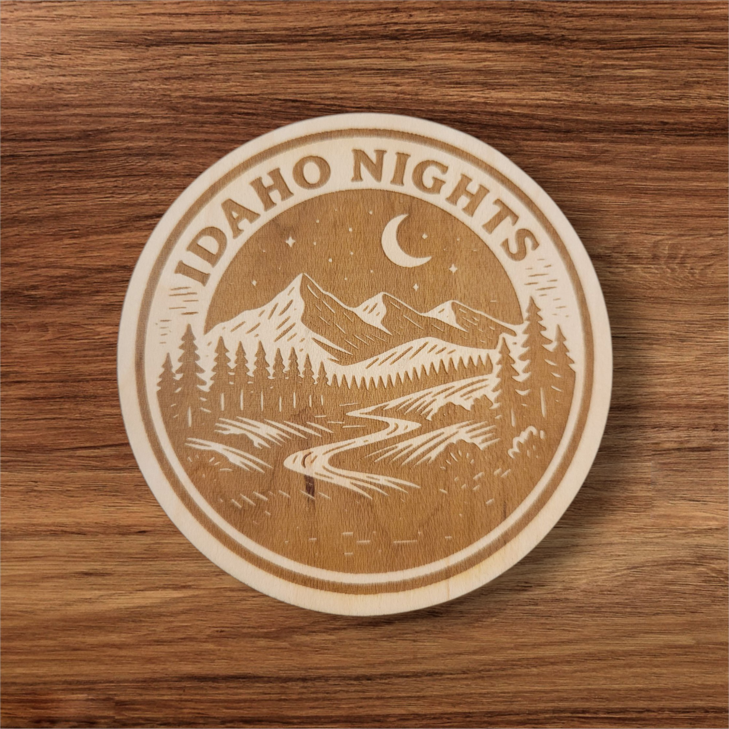 Idaho Nights Magnet – Cabin and Stars Laser Engraved